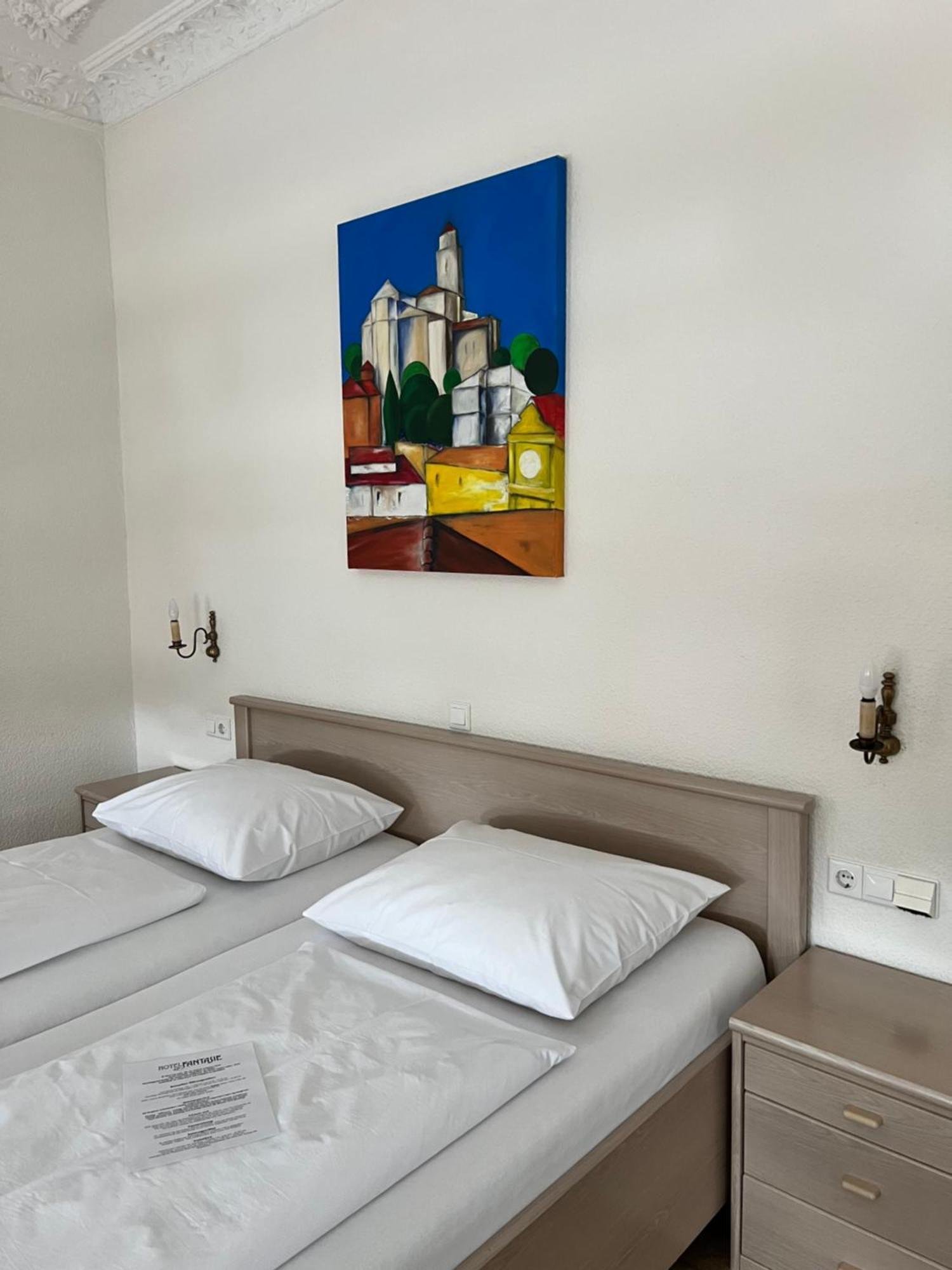 Hotel Fantasie Ансбах Екстериор снимка