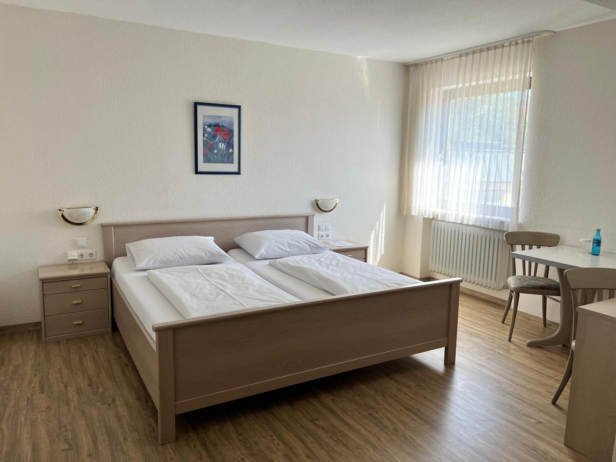 Hotel Fantasie Ансбах Екстериор снимка