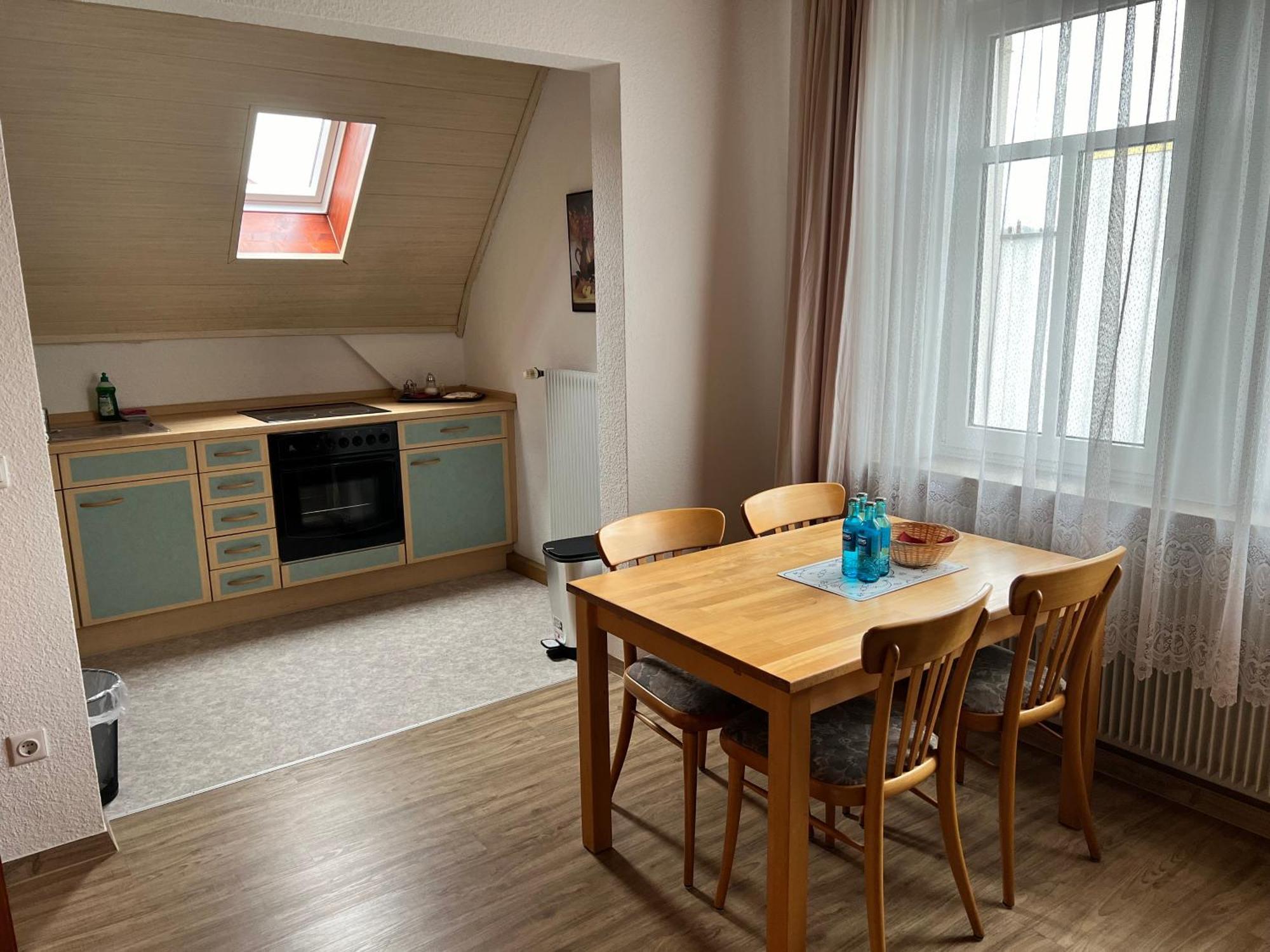 Hotel Fantasie Ансбах Екстериор снимка
