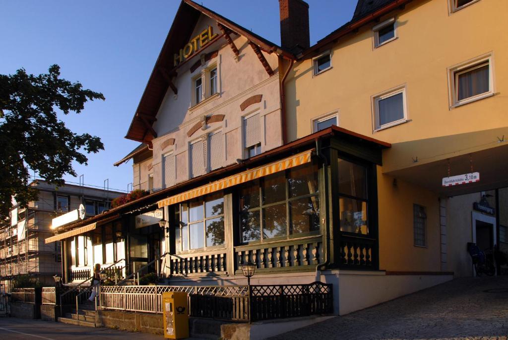 Hotel Fantasie Ансбах Екстериор снимка